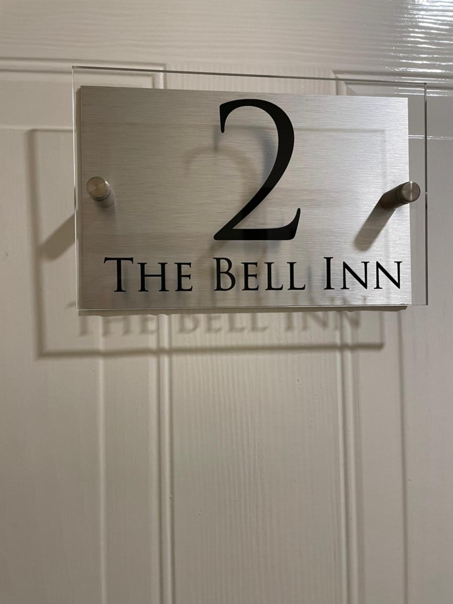 The Bell Inn Солсбери Экстерьер фото